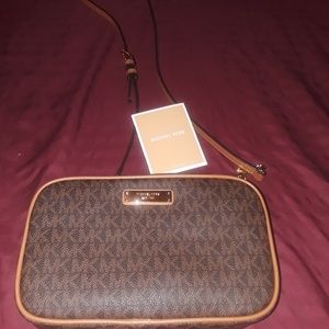 Mk purse